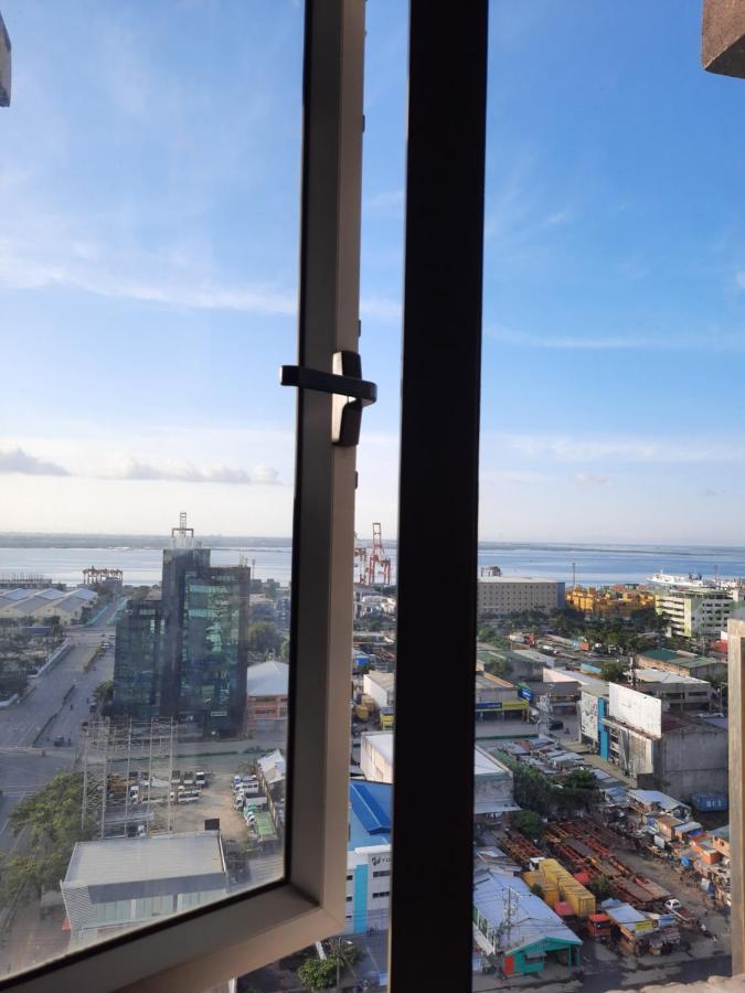 1809 Sunvida Tower Condo Across Sm City Cebu Kültér fotó